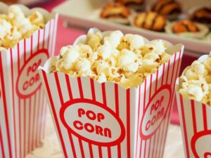 Healthy Eating Tips for Movie Go-ers This Holiday Season