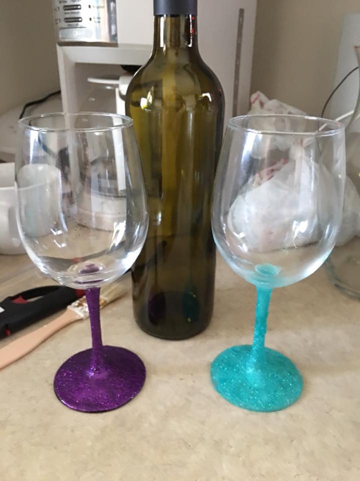 Glitter Dipped Wine Glasses