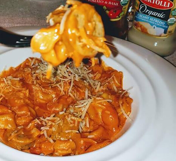 4 Creamy Rosa Tortellini Pasta with Bertolli® Organic Sauces