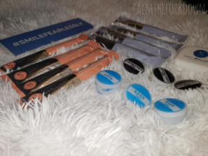 Smile Brilliant Teeth Whitening Kit Review + Giveaway