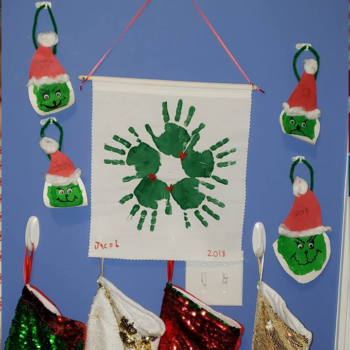 1 Grinch Handprint Ornaments Art